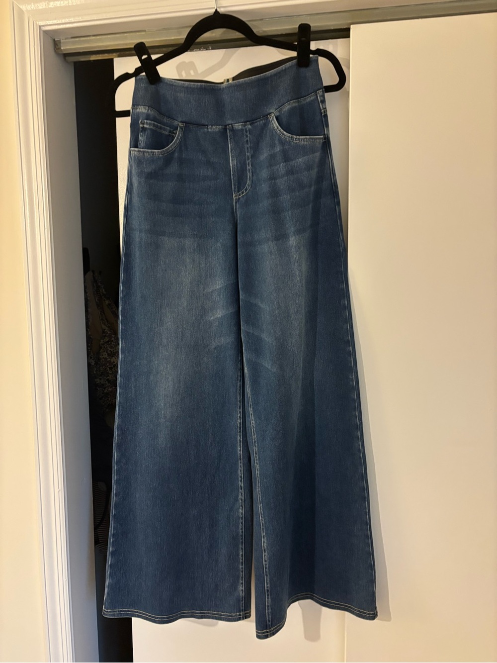 Wide Leg High-Rise Women’s Jeans - Blue